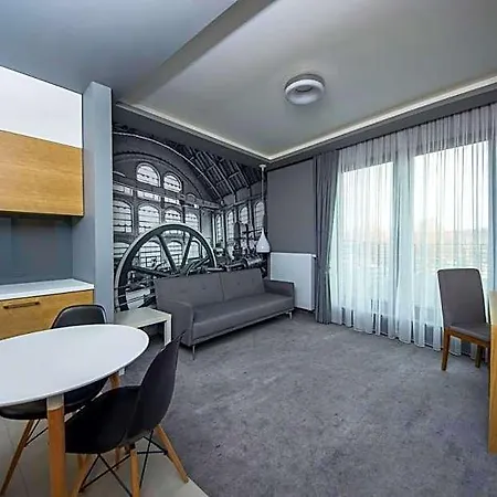 D20 Aparthotel 3*